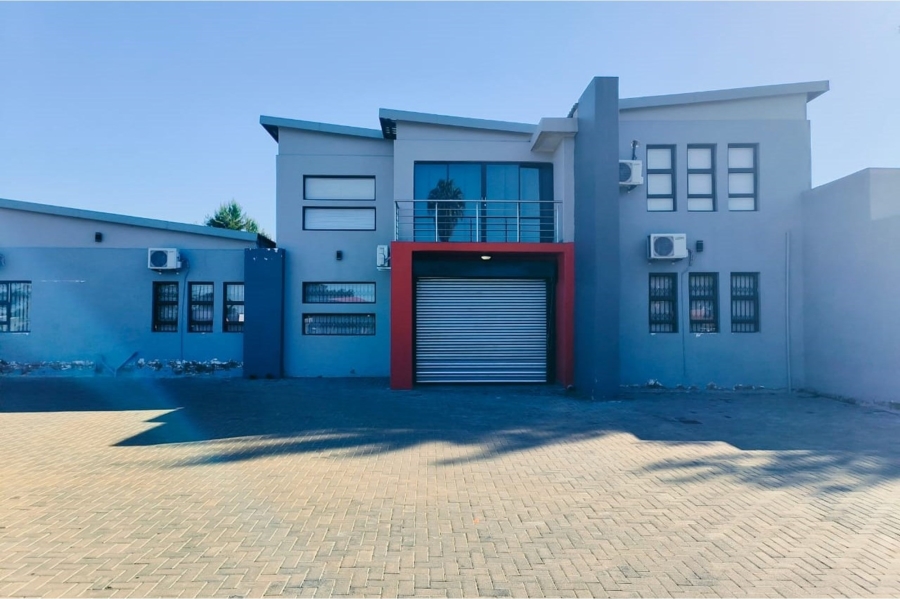 To Let commercial Property for Rent in Mogwase North West
